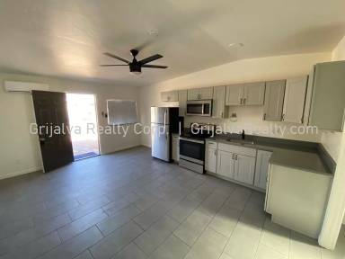Main picture of 2930 N Winstel Blvd