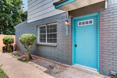 Main picture of 1906 Hearthstone Dr