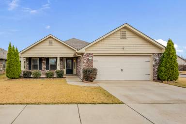 Main picture of 406 Otter Lagoon Dr SW
