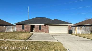 Main picture of 2607 Maria Dr