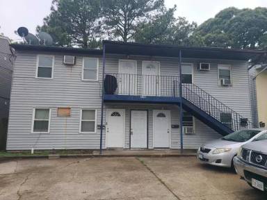 Main picture of 1565 Aspin St