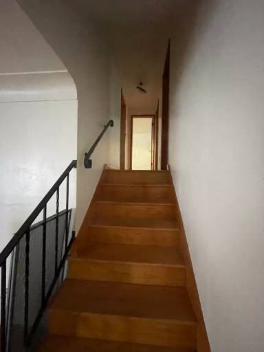 Main picture of 429 W Main St