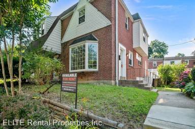 Main picture of 605 N Jackson St