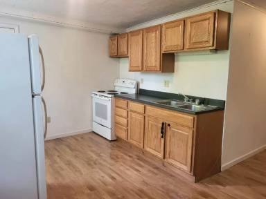 Main picture of 50 E High St