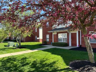 Main picture of 1318 N Ingleton Dr