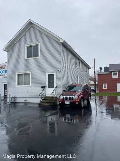 Main picture of 78 Oliver St