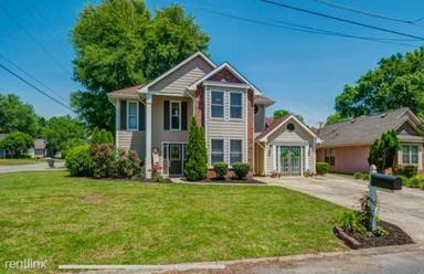 Main picture of 130 Agee Cir E