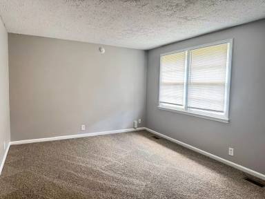 Main picture of 2213 Glory Dr