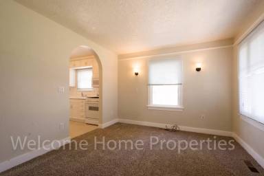 Main picture of 428 SE Date Ave