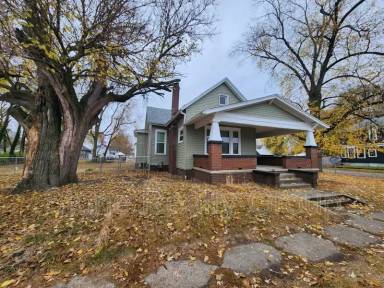 Main picture of 1462 1st Ave