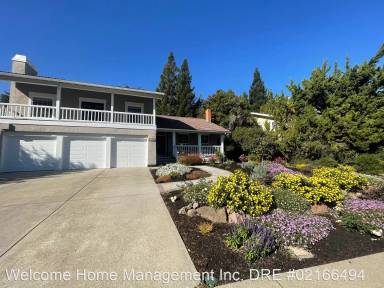 Main picture of 2796 Ascot Dr