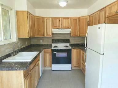Main picture of 706-708 Darby Ct