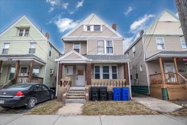 Main picture of 3139 Perkins Ave