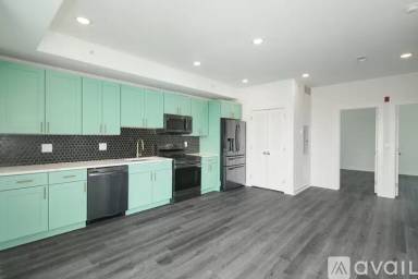 Main picture of 2645 Titan St