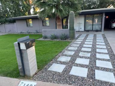 Main picture of 1401 W Glenn Dr