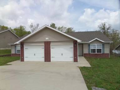 Main picture of 192 Lyle Curtis Cir