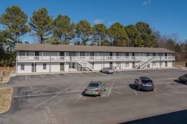 Main picture of 3328 Meridian St N