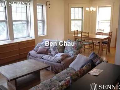Main picture of 44 Langdon St