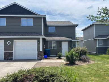 Main picture of 1934 NW Larch Spur Ct