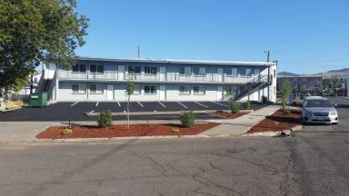 Main picture of 1131 Walnut Ave