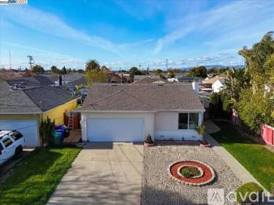 Main picture of 1827 Bandoni Ave