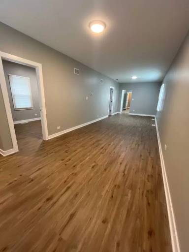 Main picture of 212 156th St