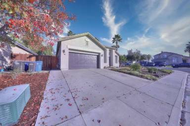 Main picture of 4724 Cove Ln