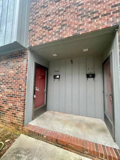 Main picture of 260 Kelly St