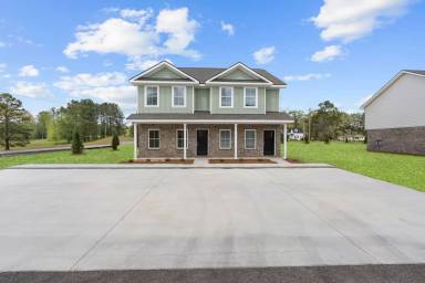 Main picture of 102 Skye Drive