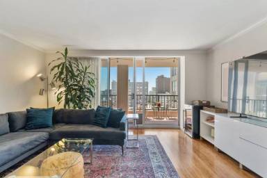 Main picture of 2040 Franklin St