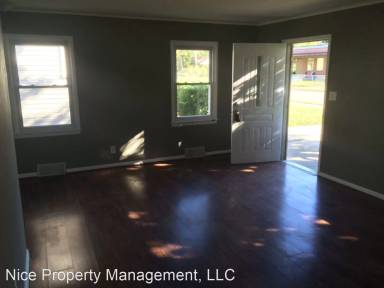 Main picture of 2929 Burdette St
