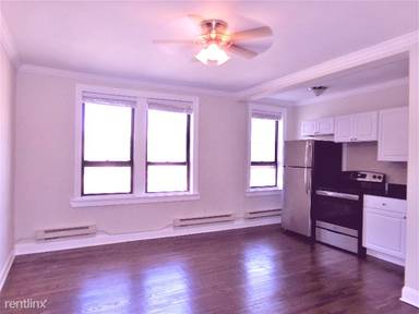 Main picture of 3345 N Marshfield Ave