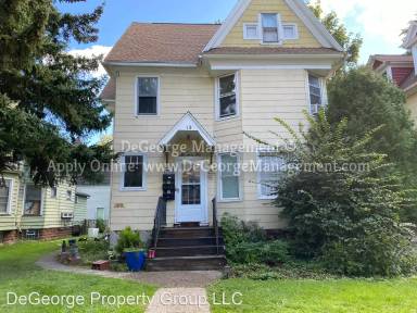 Main picture of 15 Fairview Hts