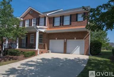 Main picture of 131 Alden Village Ct
