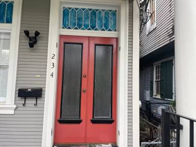 Main picture of 232-234 S Scott St
