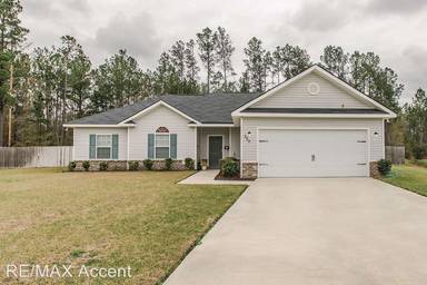 Main picture of 320 White Oak Rd NE