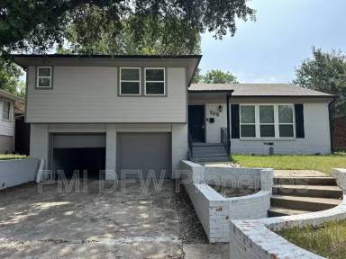 Main picture of 705 S Weatherred Dr