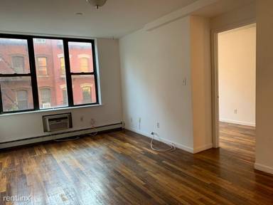Main picture of 126 Rivington St