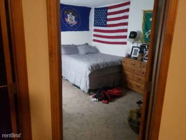 Main picture of 942 S Dearborn Way
