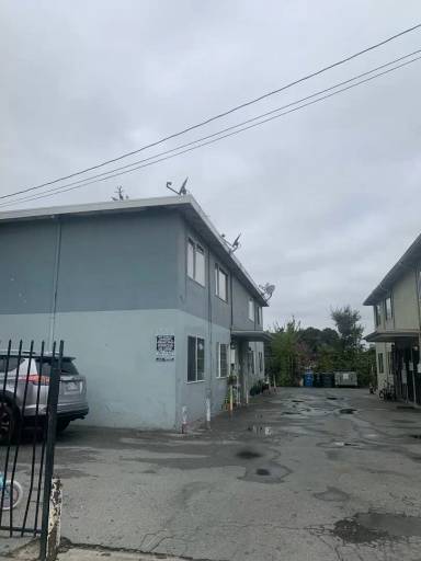 Main picture of 301 Pacific Ave