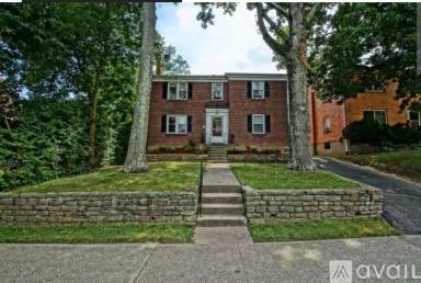 Main picture of 4403 Saint Lawrence Ave