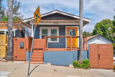 Main picture of 2718 A St