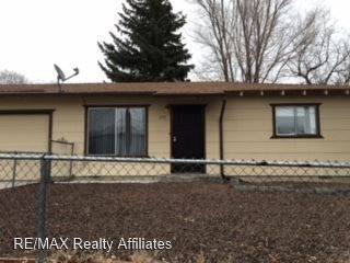 Main picture of 1715 N Fall St