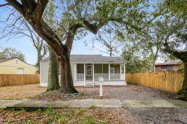 Main picture of 2679 Oregon Ave