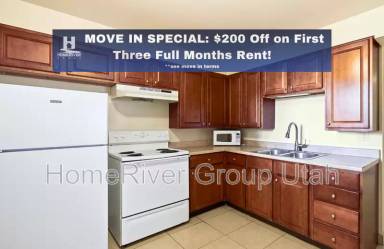 Main picture of 1049 E Crandall Ave