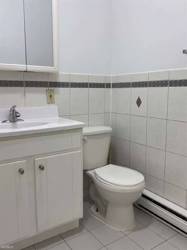 Main picture of 7401 17th Ave