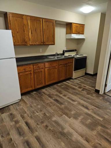Main picture of 8936 Commercial Blvd