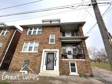 Main picture of 9932 Lawton St