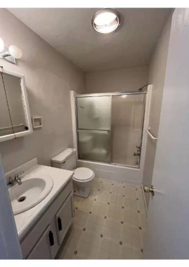 Main picture of 111 Darin Ct
