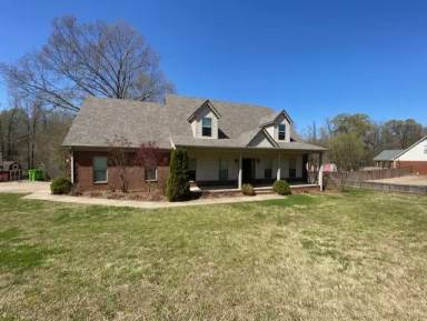 Main picture of 537 Tipton Lake Cir W